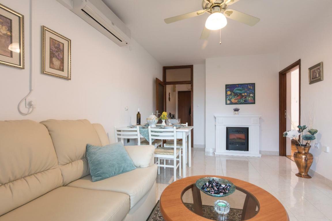 Apartment Calista Rabac Extérieur photo